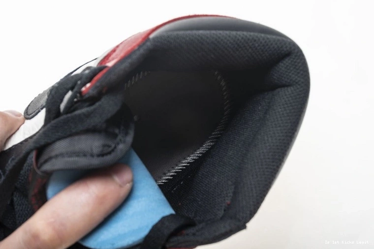 555088-610 Bred Jordan Retro Toe 1 High Air OG 0407